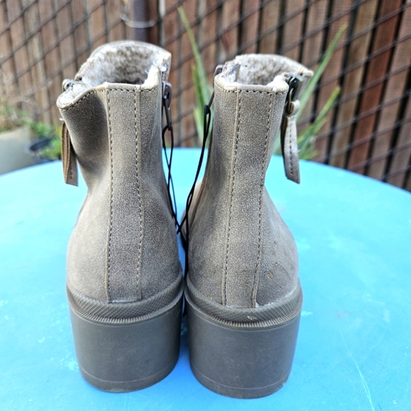 Pop Girls Boots Kid Flossie Size 4M - Picture 12 of 16